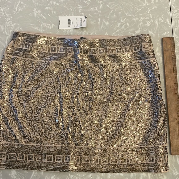 NWT Express sequin mini sz XS - Picture 1 of 1